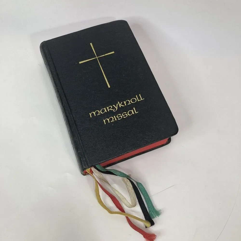 Maryknoll Missal Vatican II Edition 1966 P. J. Kenedy & Sons USA Notation inside